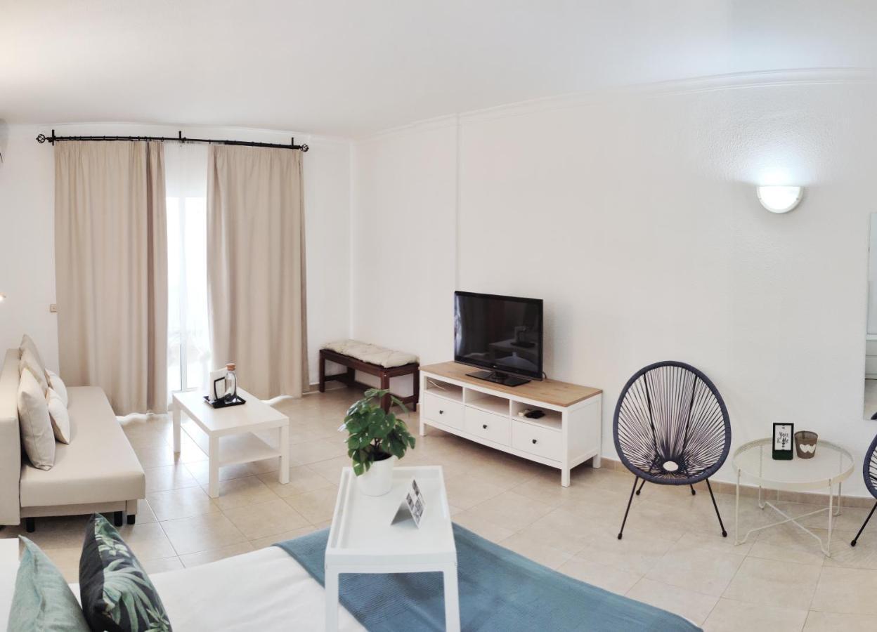 Benalbeach Casa Kito Relax 1ª Linea De Playa 贝纳尔马德纳 外观 照片