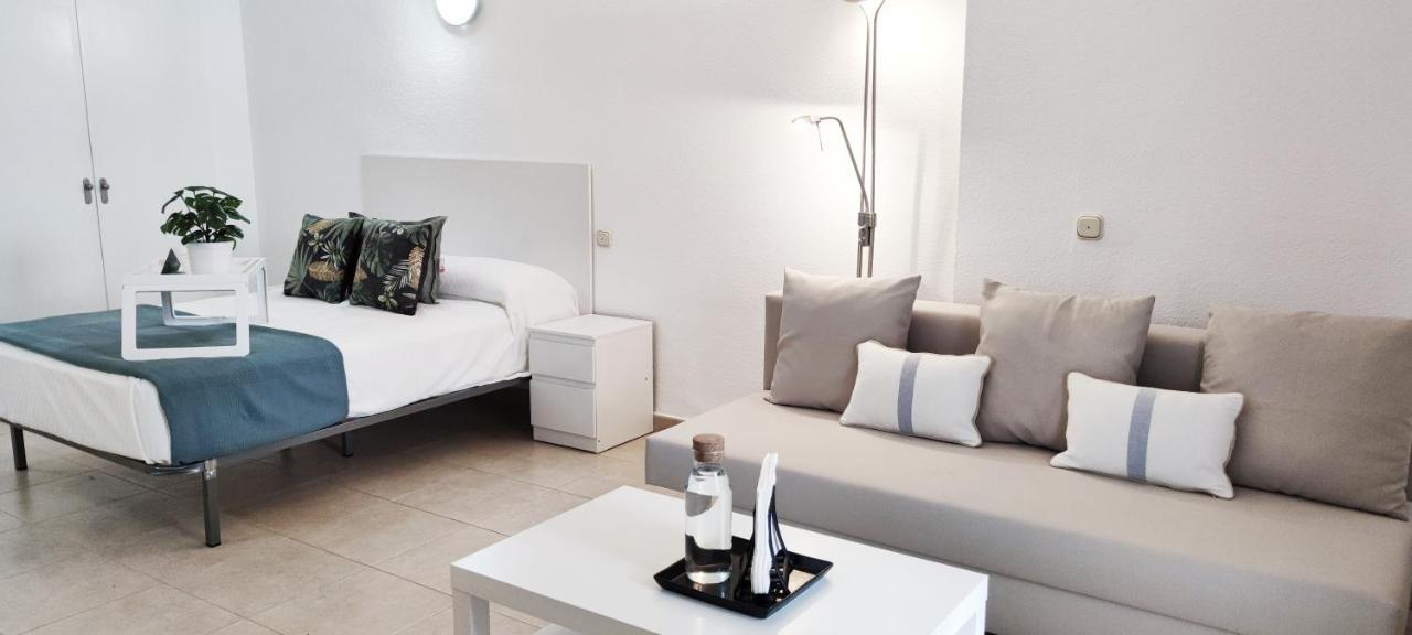Benalbeach Casa Kito Relax 1ª Linea De Playa 贝纳尔马德纳 外观 照片
