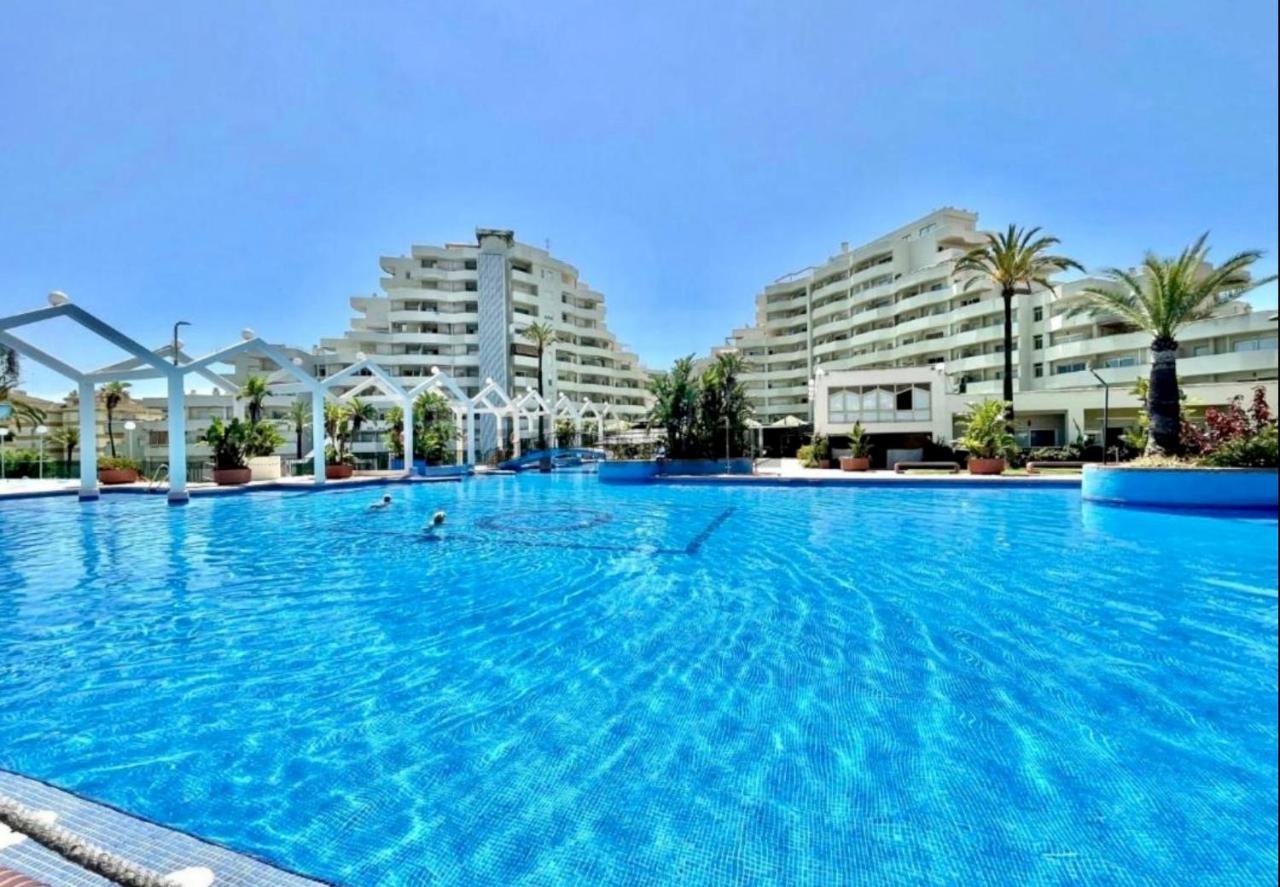 Benalbeach Casa Kito Relax 1ª Linea De Playa 贝纳尔马德纳 外观 照片